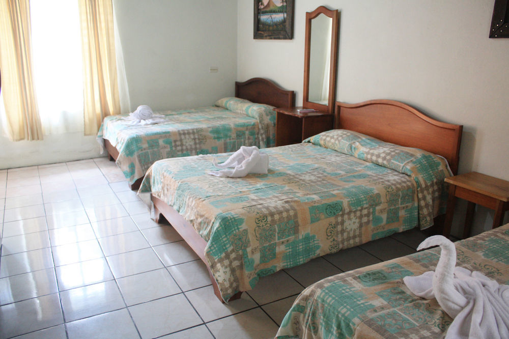 Hotel Destinos Arenal La Fortuna المظهر الخارجي الصورة